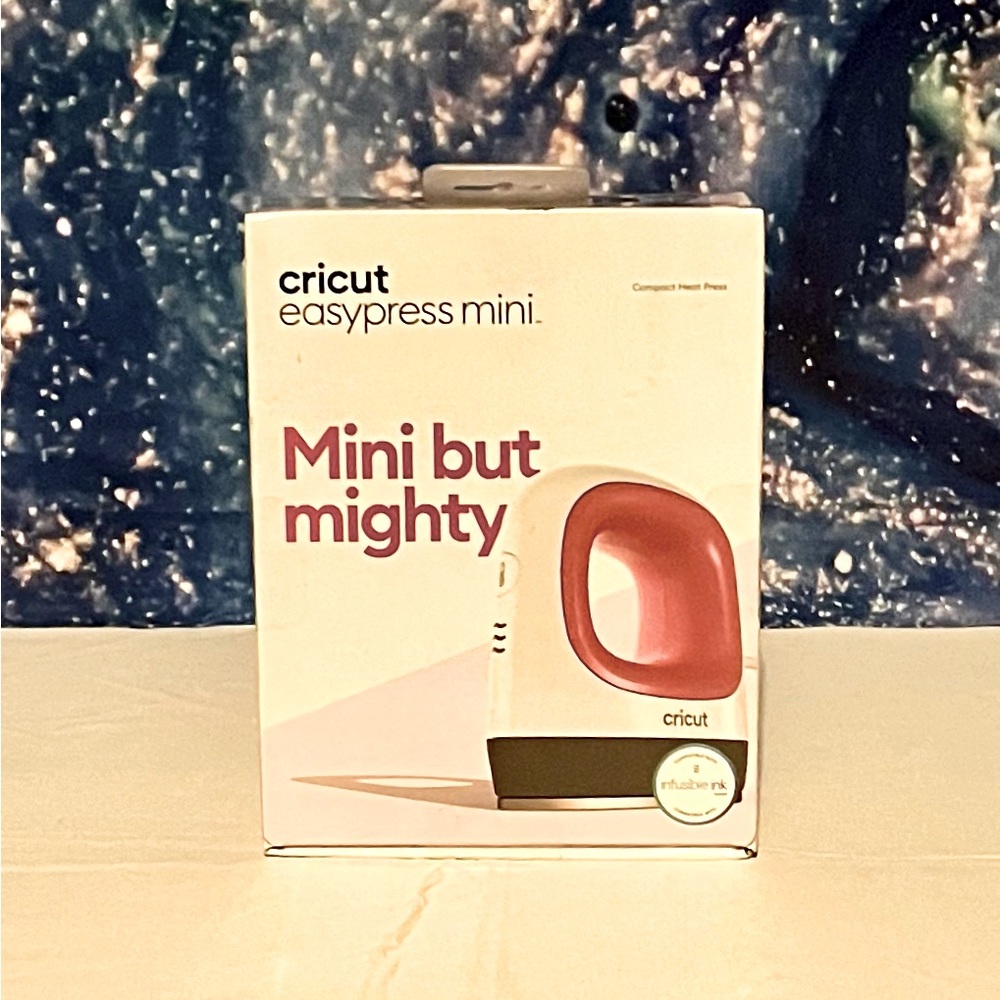 Cricut EasyPress Mini™, Raspberry